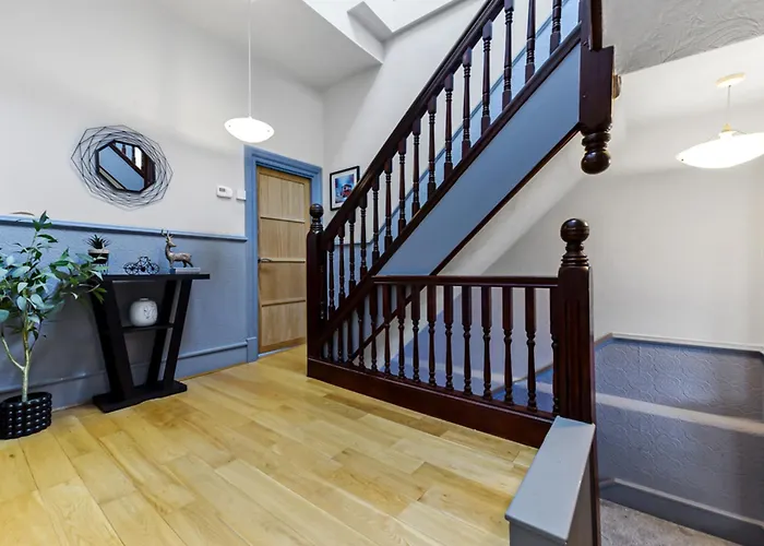 Peaceful And Radiant 3Br Flat