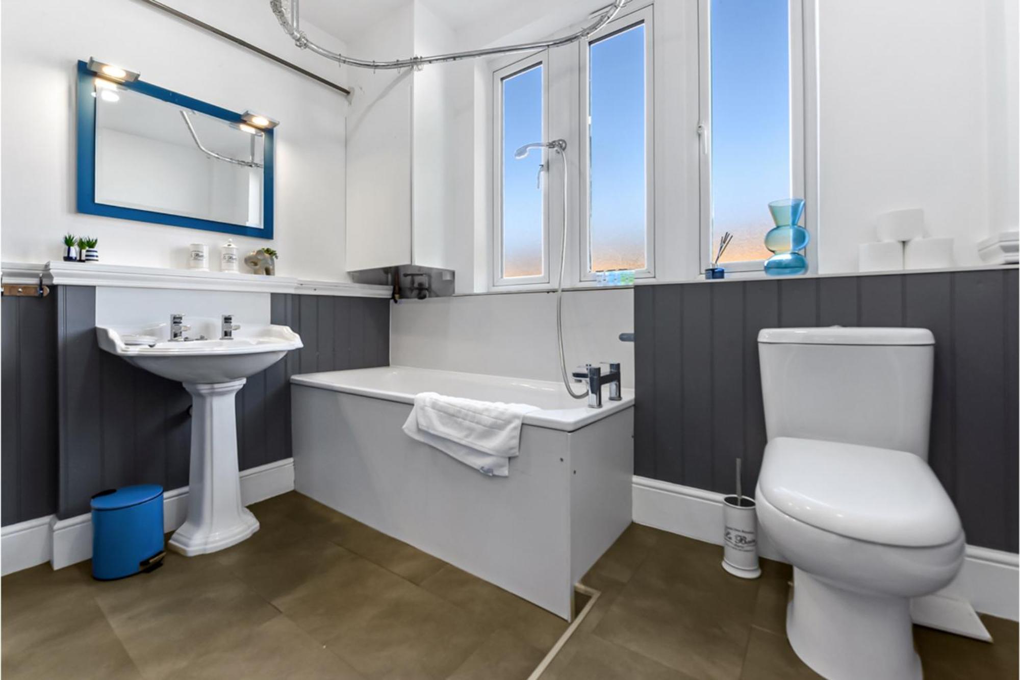 Peaceful And Radiant 3br Flat Appartement